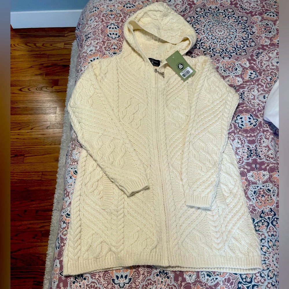 Women's Cream Hooded Sweater